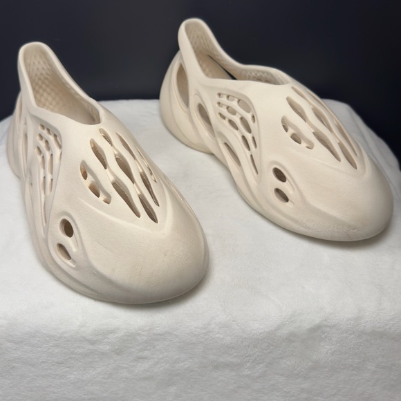 adidas Yeezy Foam Runner “Ararat” – G55486 – Size 11 - Picture 5 of 10